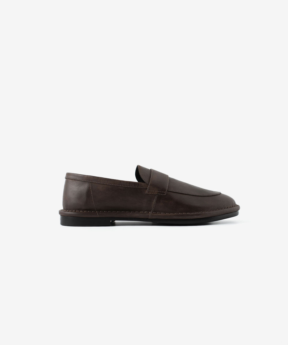 ATTACHMENT アタッチメントのSMOOTH LEATHER LOAFER - BEIGEの公式通販サイトsession福岡セレクトショップ