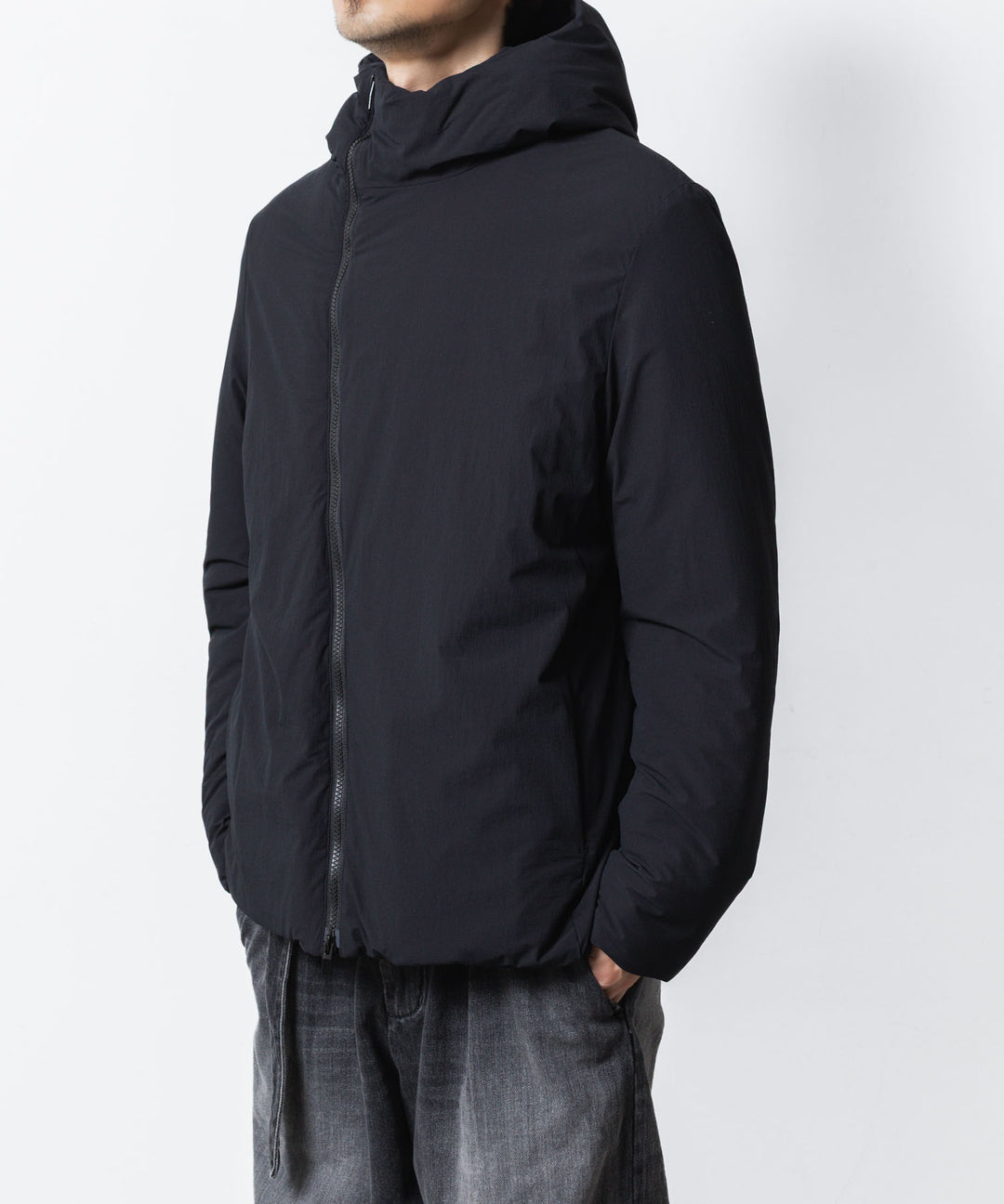 ATTACHMENT / EXCLUSIVE ITEMアタッチメントのNY 2WAY STRECH ROUND ZIP HOODED JACKET - BLACKの公式通販サイトsession福岡セレクトショップ