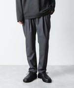 画像をギャラリービューアに読み込む, ATTACHMENT アタッチメントのT/W/SI STRETCH GABARDINE REGULAR FIT EASY TROUSERS - S.GRAYの公式通販サイトsession福岡セレクトショップ
