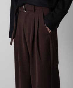 ATTACHMENT アタッチメントのPE STRETCH DOUBLE CLOTH BELTED TAPERED FIT TROUSERS - BROWN 公式通販サイトsession福岡セレクトショップ