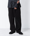 【 ATTACHMENT 】FINX CO CORDUROY 1TUCK WIDE TROUSERS - BLACK