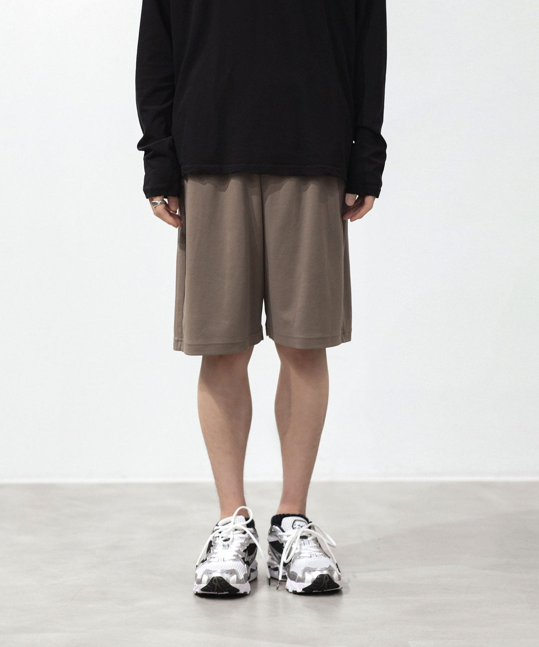 ATTACHMENT アタッチメントのCOTTON DOUBLE FACE EASY SHORTS - KHAKI GRAYの公式通販サイトsession福岡セレクトショップ