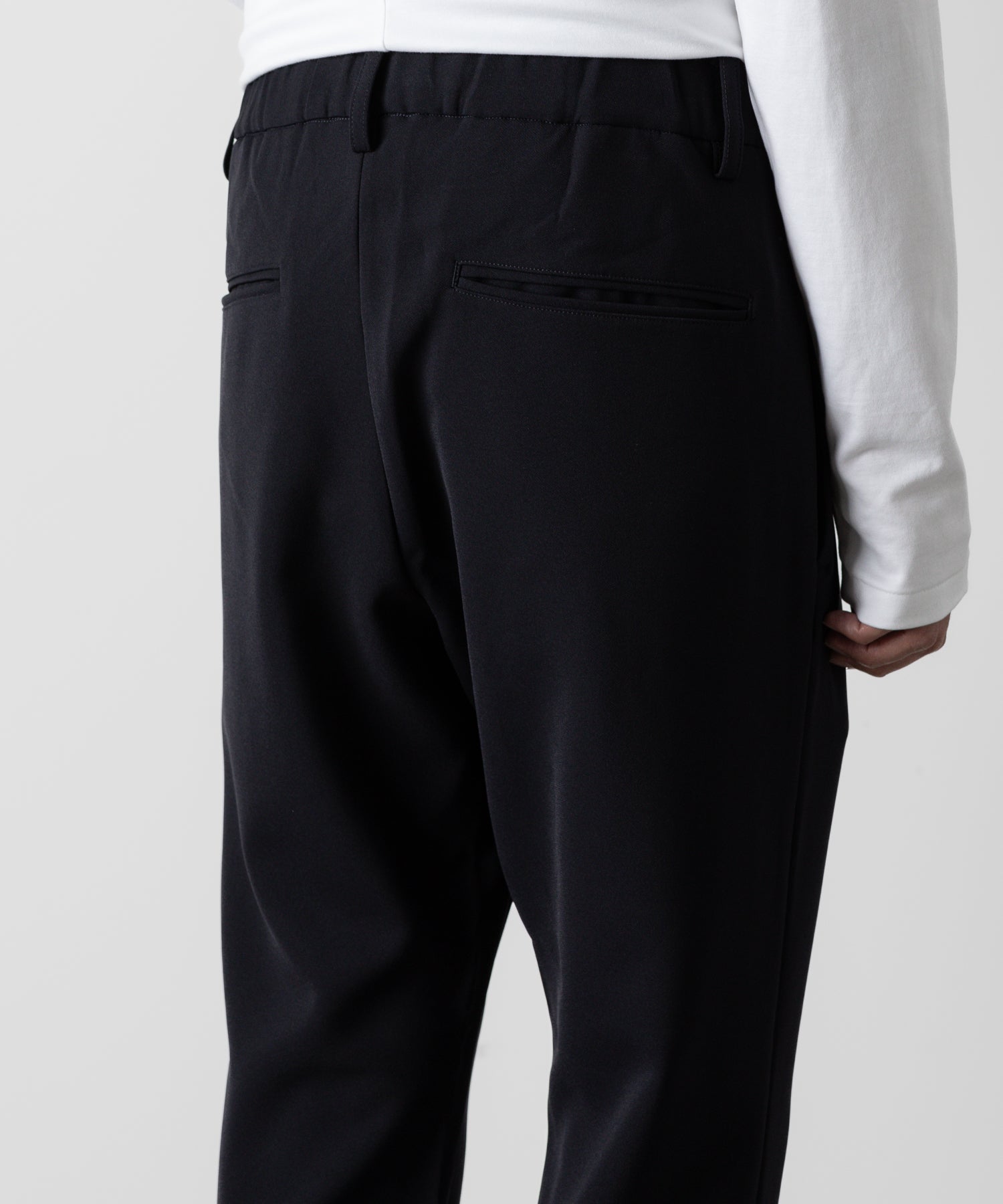 ATTACHMENT アタッチメントのPE STRETCH DOUBLE CLOTH REGULAR FIT EASY TROUSERS - NAVY 公式通販サイトsession福岡セレクトショップ