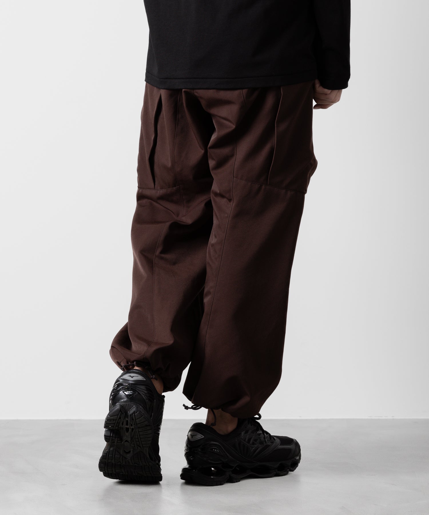 ATTACHMENT アタッチメントのNY/CO TWILL WIDE CARGO TROUSERS - BORDEAUX 公式通販サイトsession福岡セレクトショップ