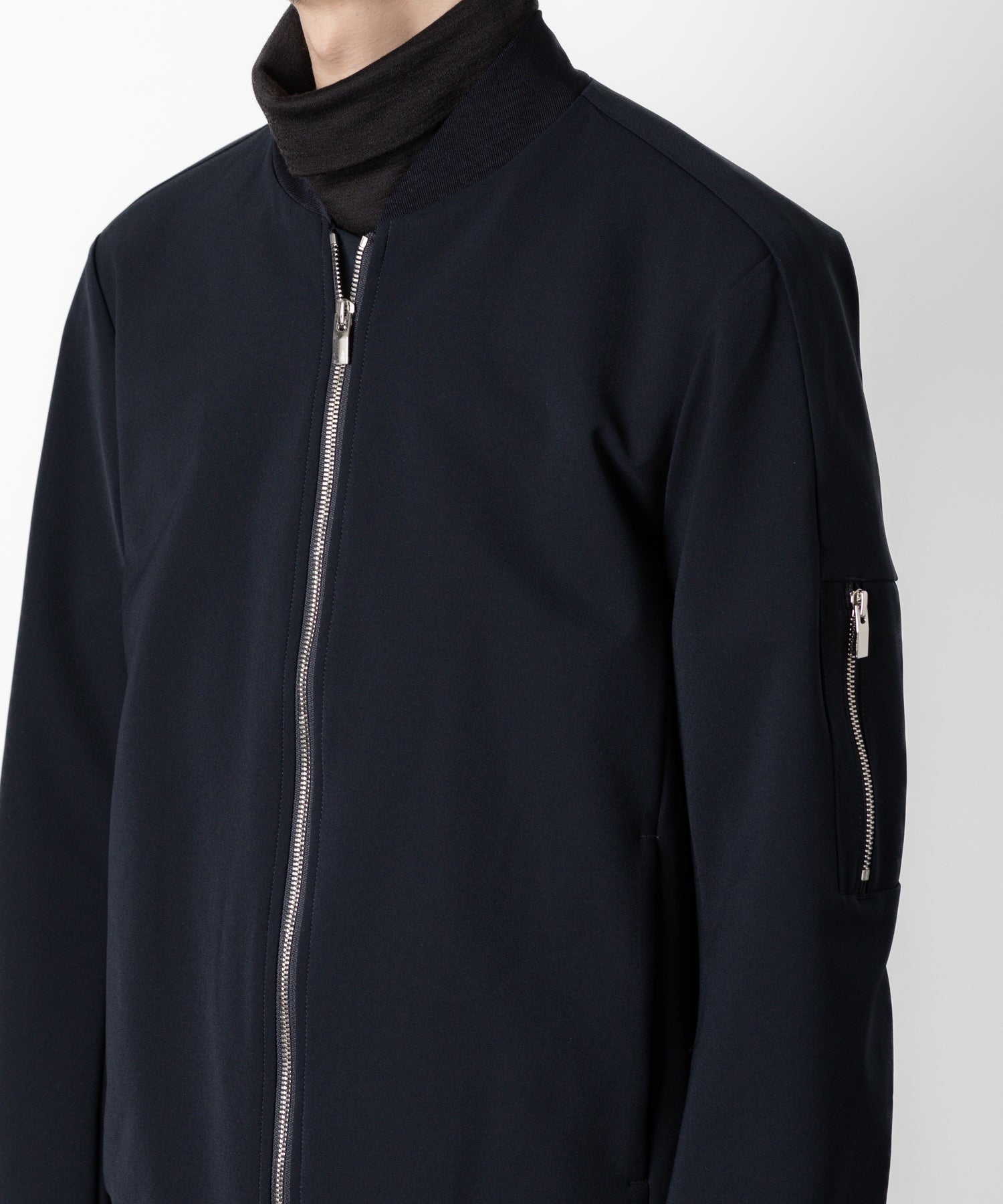 ATTACHMENT アタッチメントの別注SOLOTEX DOUBLE CLOTH SLIM FIT MA-1 - NAVYの公式通販サイトsession福岡セレクトショップ
