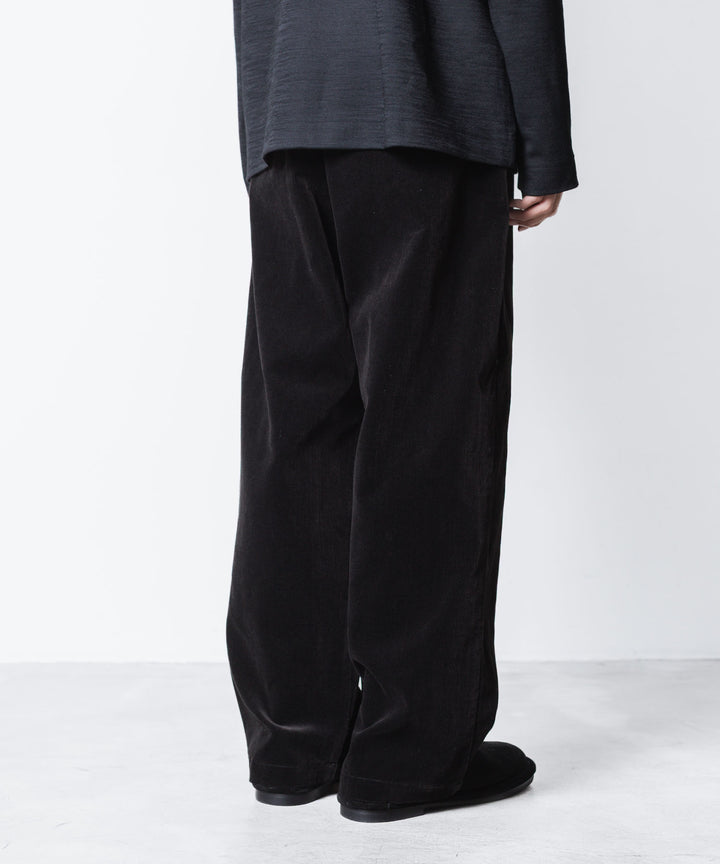 ATTACHMENT アタッチメントのFINX CO CORDUROY 1TUCK WIDE TROUSERS - BLACKの公式通販サイトsession福岡セレクトショップ