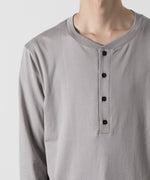 画像をギャラリービューアに読み込む, ATTACHMENT アタッチメントのSVIN CO RIB HENLEY NECK L/S TEE - GRAY 公式通販サイトsession福岡セレクトショップ
