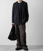 画像をギャラリービューアに読み込む, ATTACHMENT アタッチメントのPE STRETCH TWILL BELTED WIDE FIT TROUSERS - KHAKI GRAY 公式通販サイトsession福岡セレクトショップ
