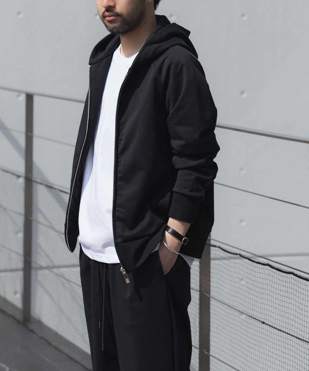 ATTACHMENT アタッチメントのCO STRETCH TERRY ZIP UP HOODIE - BLACKの公式通販サイトsession福岡セレクトショップ