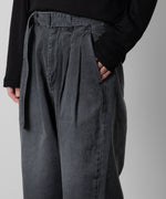 画像をギャラリービューアに読み込む, 【ATTACHMENT】ATTACHMENT アタッチメントの11oz DENIM BELTED TAPERED FIT TROUSERS - BLACK 公式通販サイトsession福岡セレクトショップ
