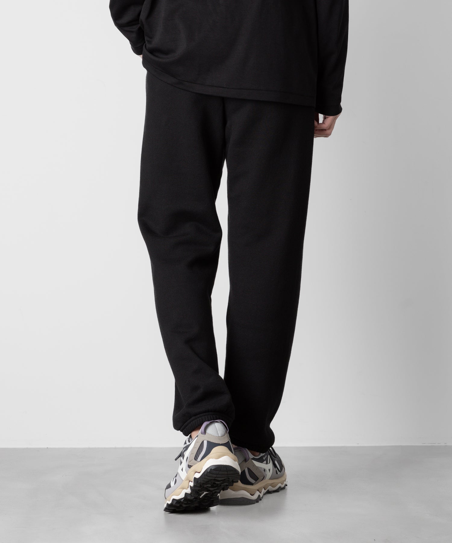 ATTACHMENT アタッチメントのSOFT CLASSIC TERRY SWEAT PANTS - BLACKの公式通販サイトsession福岡セレクトショップ