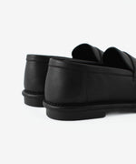 画像をギャラリービューアに読み込む, ATTACHMENT アタッチメントのSMOOTH LEATHER LOAFER - BLACKの公式通販サイトsession福岡セレクトショップ
