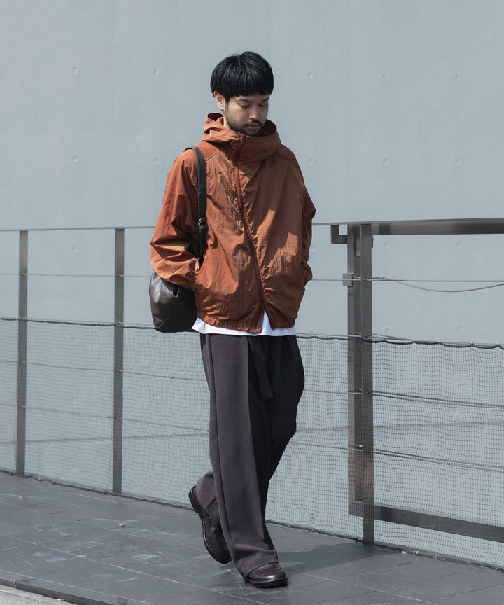 ATTACHMENT アタッチメントのPE STRETCH DOUBLE CLOTH BELTED STRAIGHT TROUSERS - D.BROWNの公式通販サイトsession福岡セレクトショップ