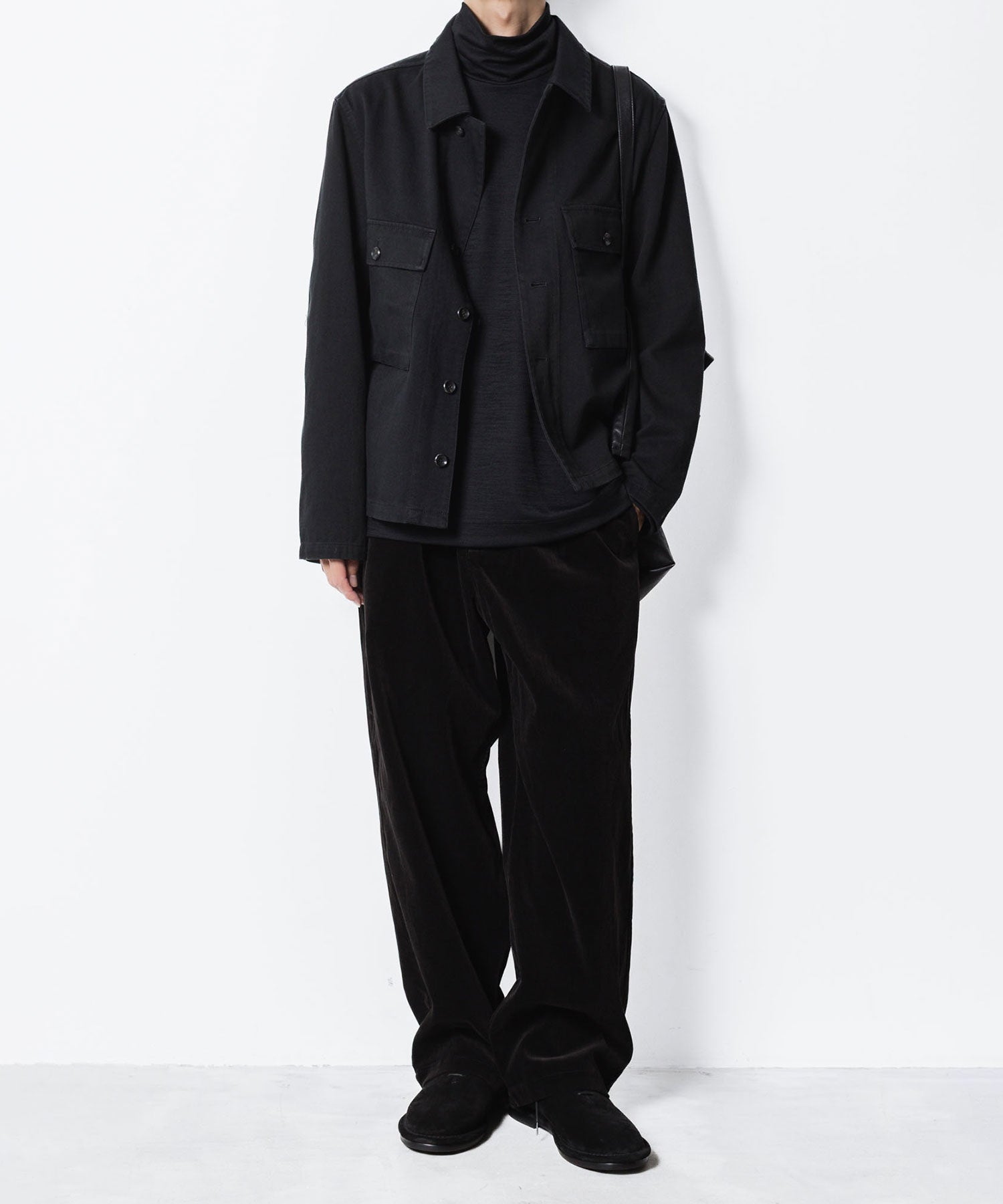 ATTACHMENT アタッチメントのFINX CO CORDUROY 1TUCK WIDE TROUSERS - BLACKの公式通販サイトsession福岡セレクトショップ