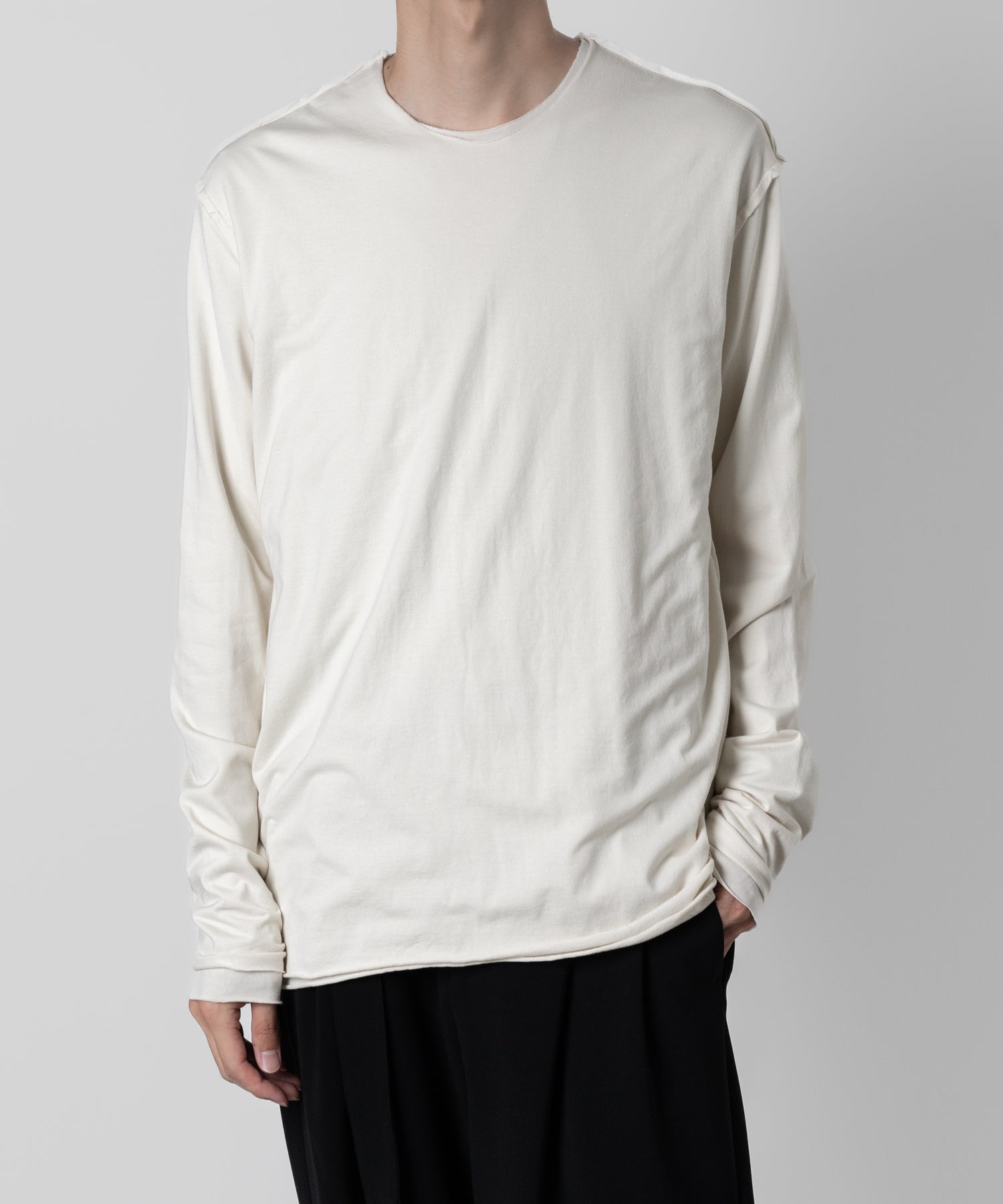 【ATTACHMENT】ATTACHMENT アタッチメントの80/2 PIMA CO JERSEY SLIM FIT LAYERED L/S TEE - OFF WHITE 公式通販サイトsession福岡セレクトショップ