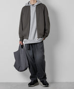 画像をギャラリービューアに読み込む, 【ATTACHMENT】ATTACHMENT アタッチメントの11oz DENIM BELTED TAPERED FIT TROUSERS - BLACK 公式通販サイトsession福岡セレクトショップ
