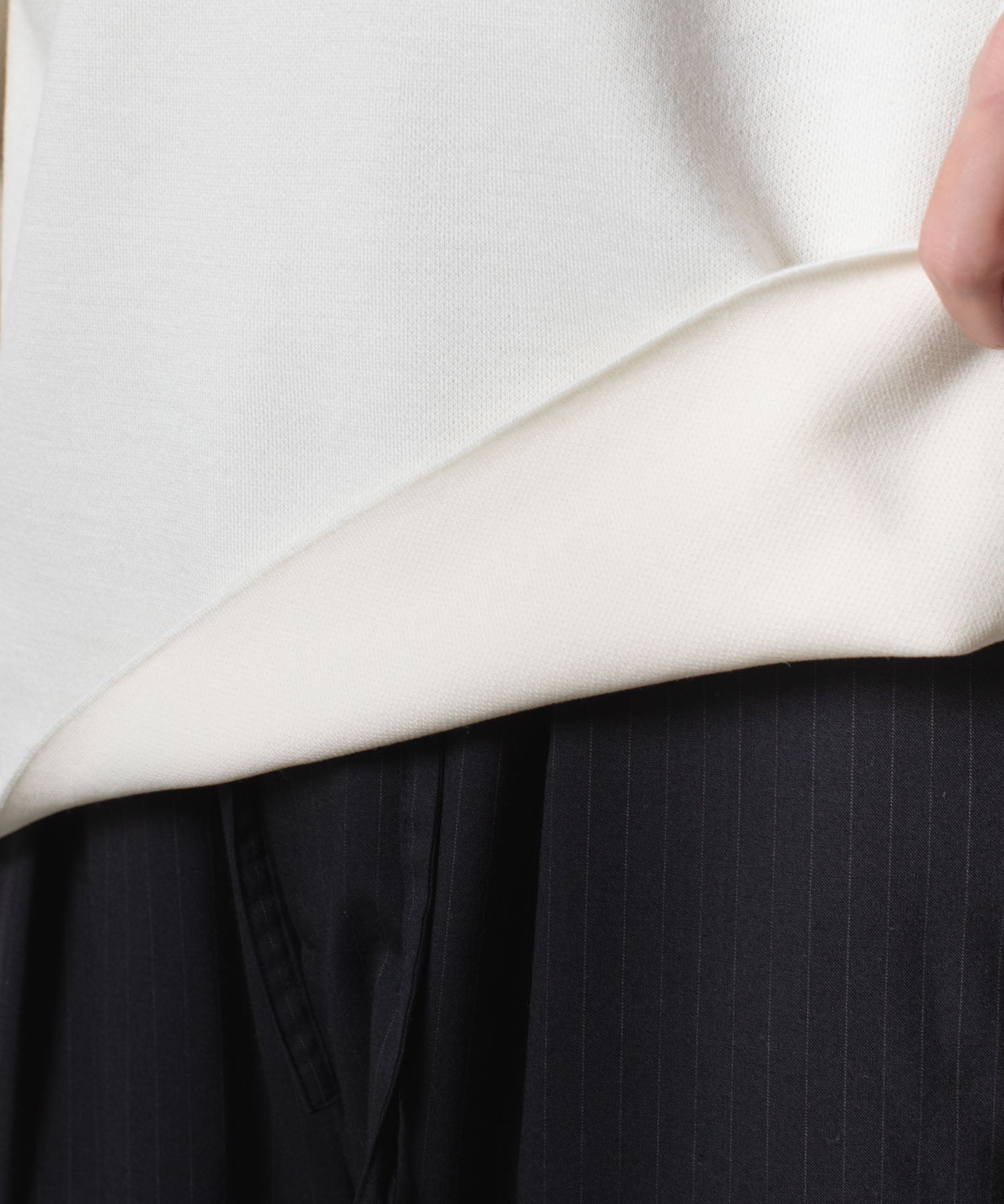 ATTACHMENT アタッチメントのWOxPE DOUBLE FACE KNIT CREW NECK PULLOVER - OFF WHITEの公式通販サイトsession福岡セレクトショップ