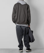 画像をギャラリービューアに読み込む, 【ATTACHMENT】ATTACHMENT アタッチメントの11oz DENIM BELTED TAPERED FIT TROUSERS - BLACK 公式通販サイトsession福岡セレクトショップ
