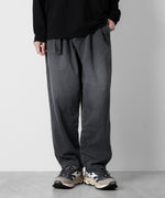 画像をギャラリービューアに読み込む, ATTACHMENT アタッチメントの11oz DENIM BELTED TAPERED FIT TROUSERS - BLACK 公式通販サイトsession福岡セレクトショップ
