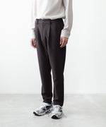 画像をギャラリービューアに読み込む, ATTACHMENT アタッチメントのPE STRETCH DOUBLE CLOTH REGULAR FIT EASY TROUSERS - D.BROWNの公式通販サイトsession福岡セレクトショップ
