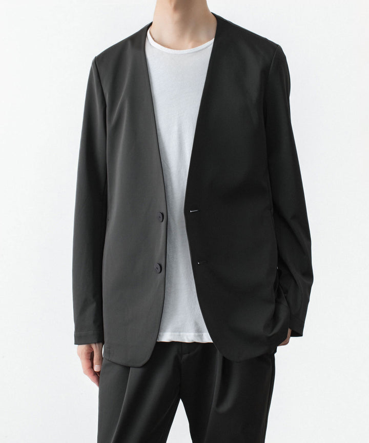 ATTACHMENT / EXCLUSIVE ITEMアタッチメントのLUCA MATTE TWIST COLLARLESS JKT - D.KHAKIの公式通販サイトsession福岡セレクトショップ