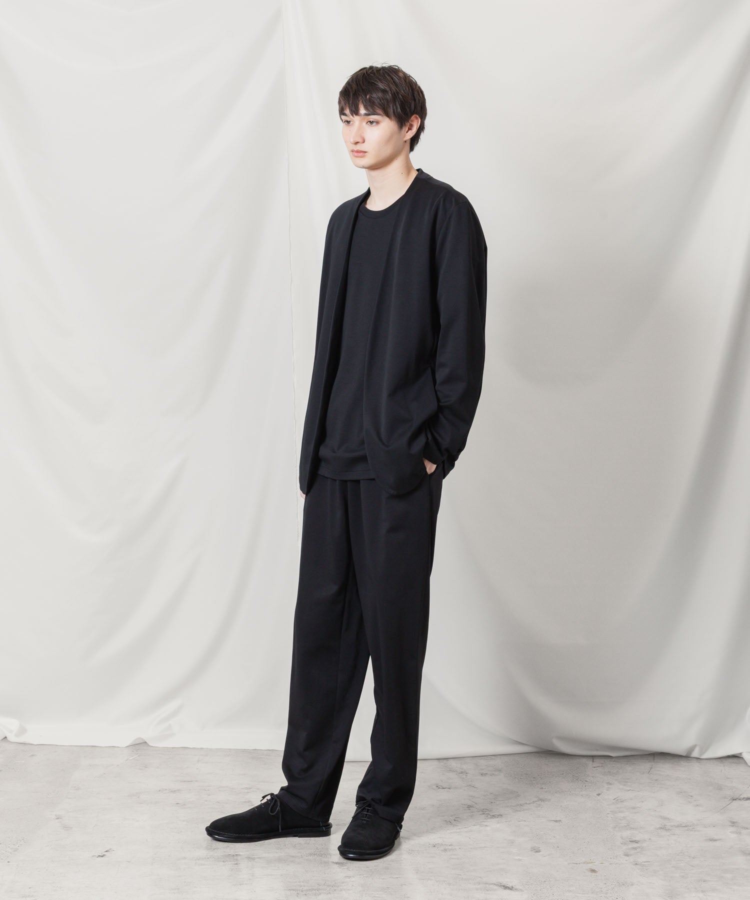 ATTACHMENT アタッチメントのCOTTON DOUBLE FACE COLLARLESS CARDIGAN - BLACKの公式通販サイトsession福岡セレクトショップ