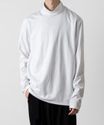 画像をギャラリービューアに読み込む, 【 ATTACHMENT 】COTTON DOUBLE FACE SLIM FIT HIGHNECK L/S TEE - WHITE
