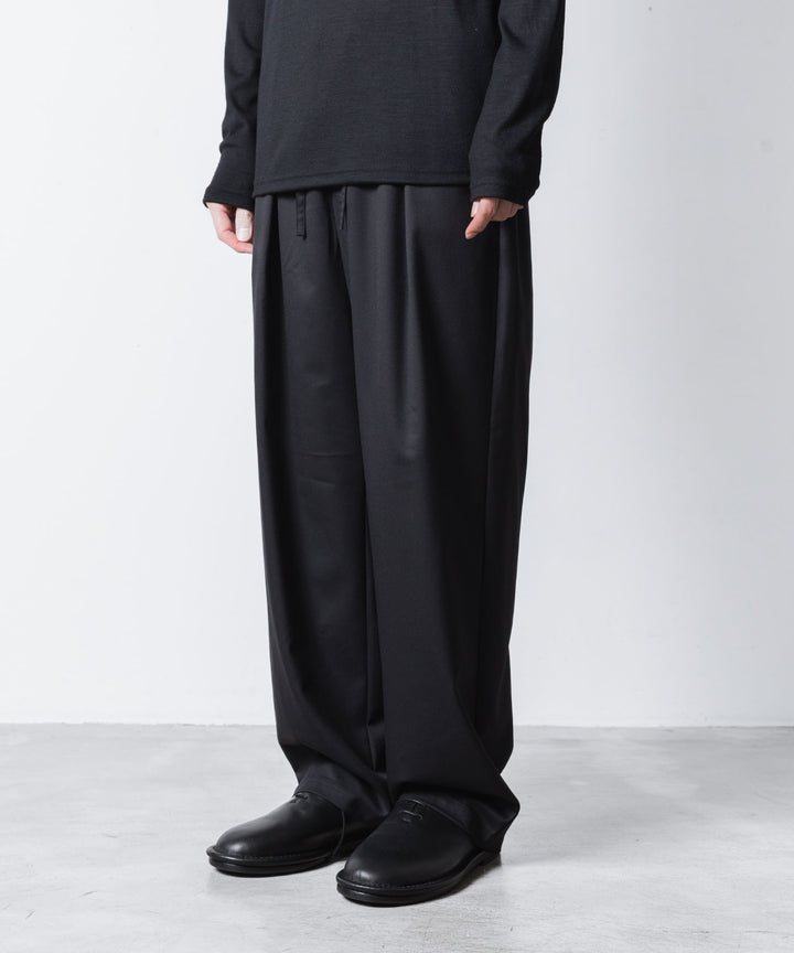 ATTACHMENT アタッチメントのT/W/SI STRETCH GABARDINE 1TUCK EASY TROUSERS - BLACKの公式通販サイトsession福岡セレクトショップ