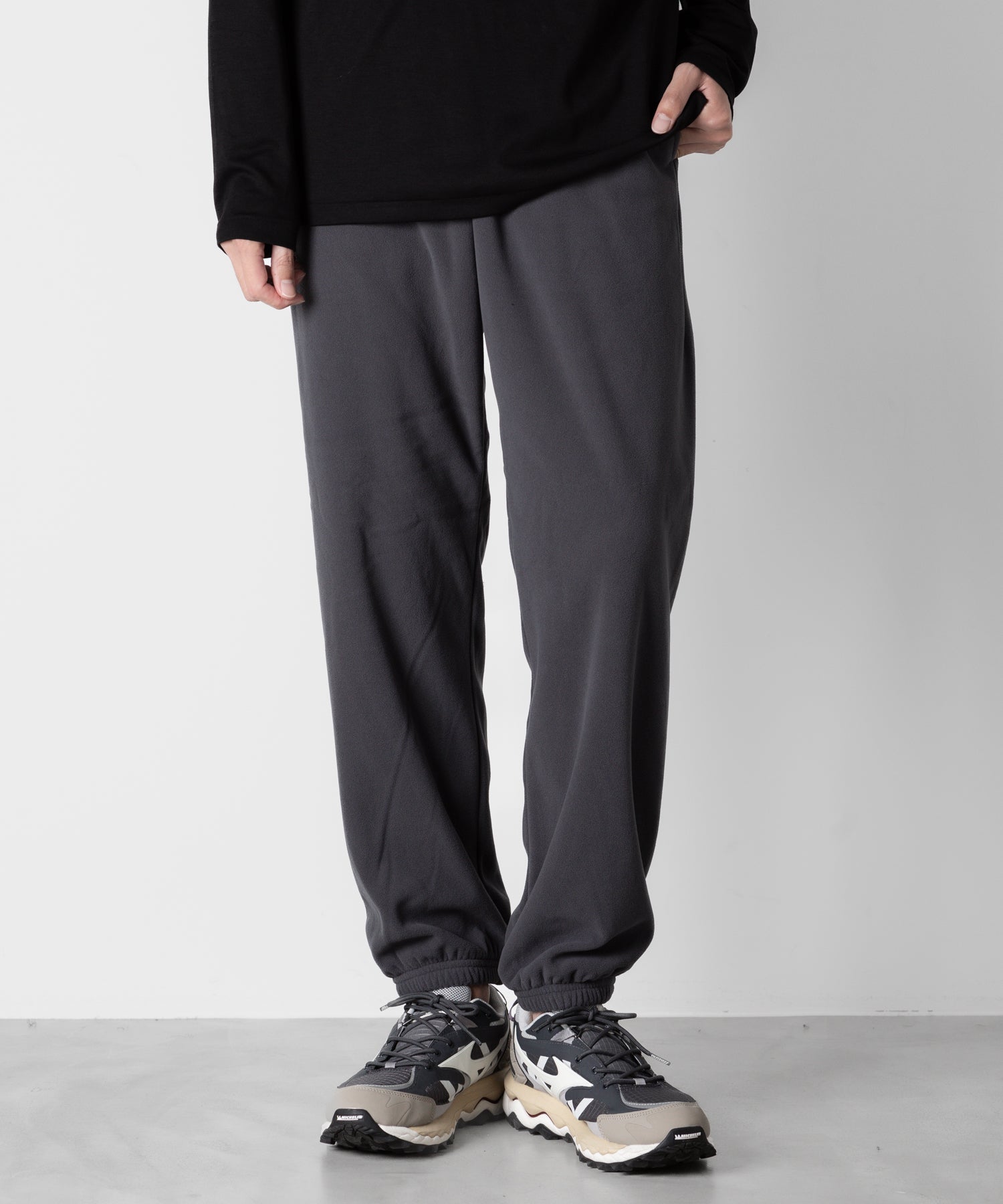 ATTACHMENT アタッチメントのPOLARTEC FLEECE TRAINING TROUSERS - GRAY 公式通販サイトsession福岡セレクトショップ