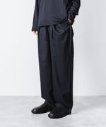画像をギャラリービューアに読み込む, ATTACHMENT アタッチメントのT/W/SI STRETCH GABARDINE 1TUCK EASY TROUSERS - D.NAVYの公式通販サイトsession福岡セレクトショップ
