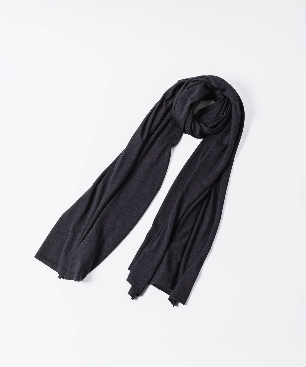 ATTACHMENT アタッチメント × JOHN SMEDLEYの× JOHN SMEDLEY MERINO EXTRAFINE WIDE STOLE - D.NAVYの公式通販サイトsession福岡セレクトショップ
