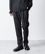 画像をギャラリービューアに読み込む, ATTACHMENT アタッチメントのT/W/SI STRETCH GABARDINE REGULAR FIT EASY TROUSERS - S.BLACKの公式通販サイトsession福岡セレクトショップ
