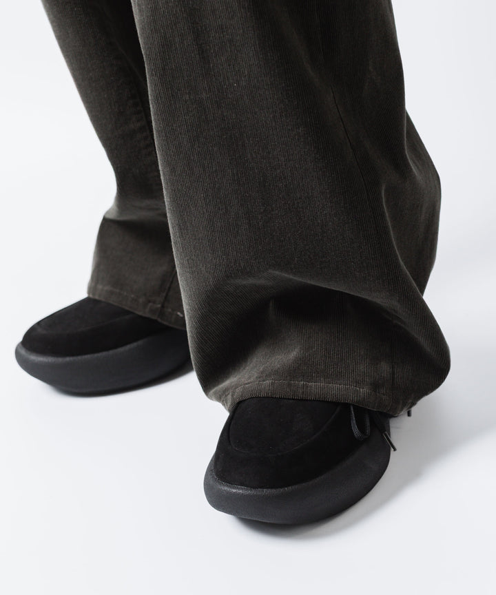 VEIN ヴェインのCOW LEATHER NUBUCK OVAL SOLE  TRAINER - BLACKの公式通販サイトsession福岡セレクトショップ