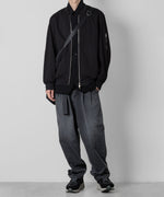 画像をギャラリービューアに読み込む, 【ATTACHMENT】ATTACHMENT アタッチメントの11oz DENIM BELTED TAPERED FIT TROUSERS - BLACK 公式通販サイトsession福岡セレクトショップ
