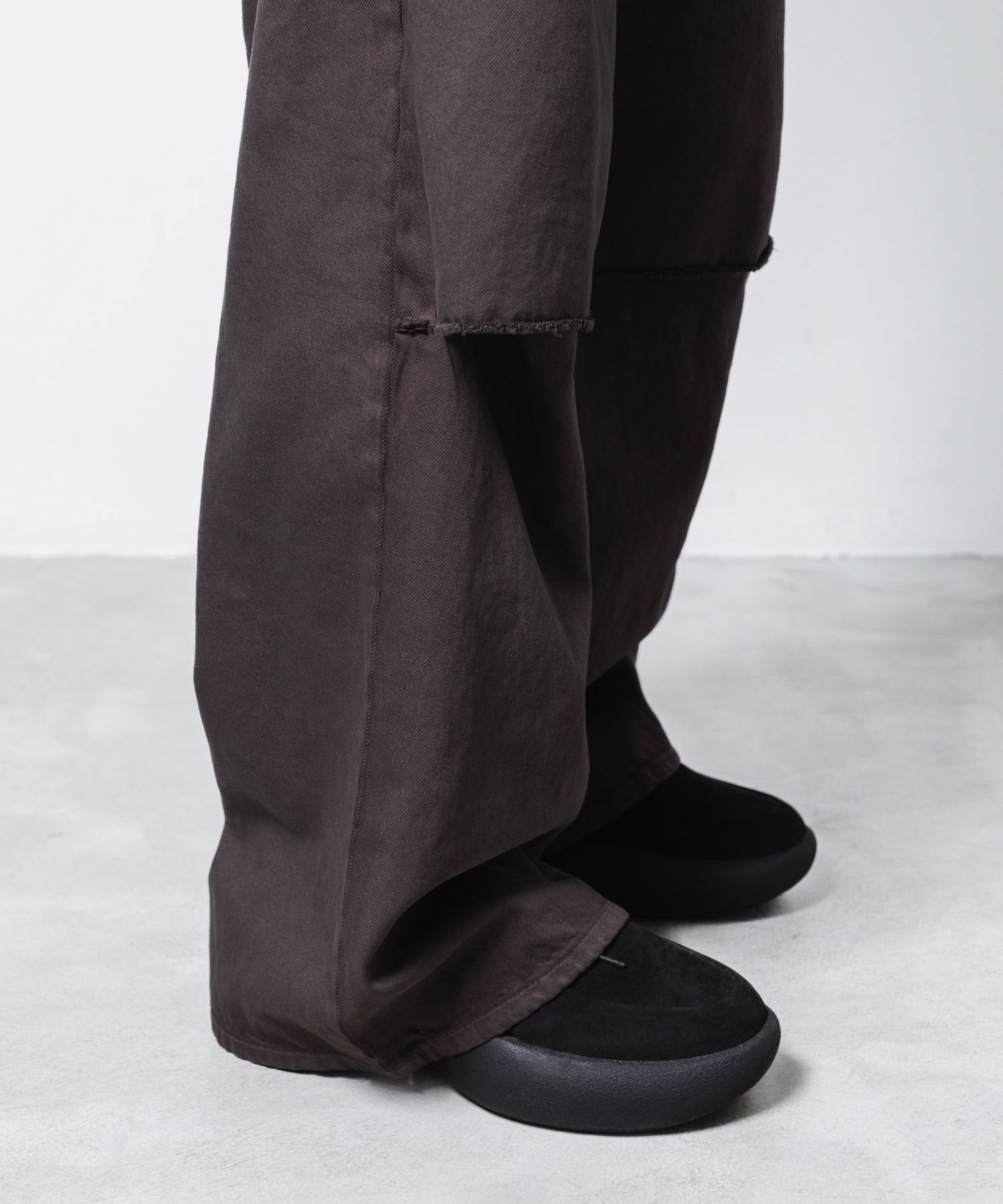 VEIN ヴェインの11OZ DENIM CUT OFF BAGGY TROUSERS - D.BROWNの公式通販サイトsession福岡セレクトショップ