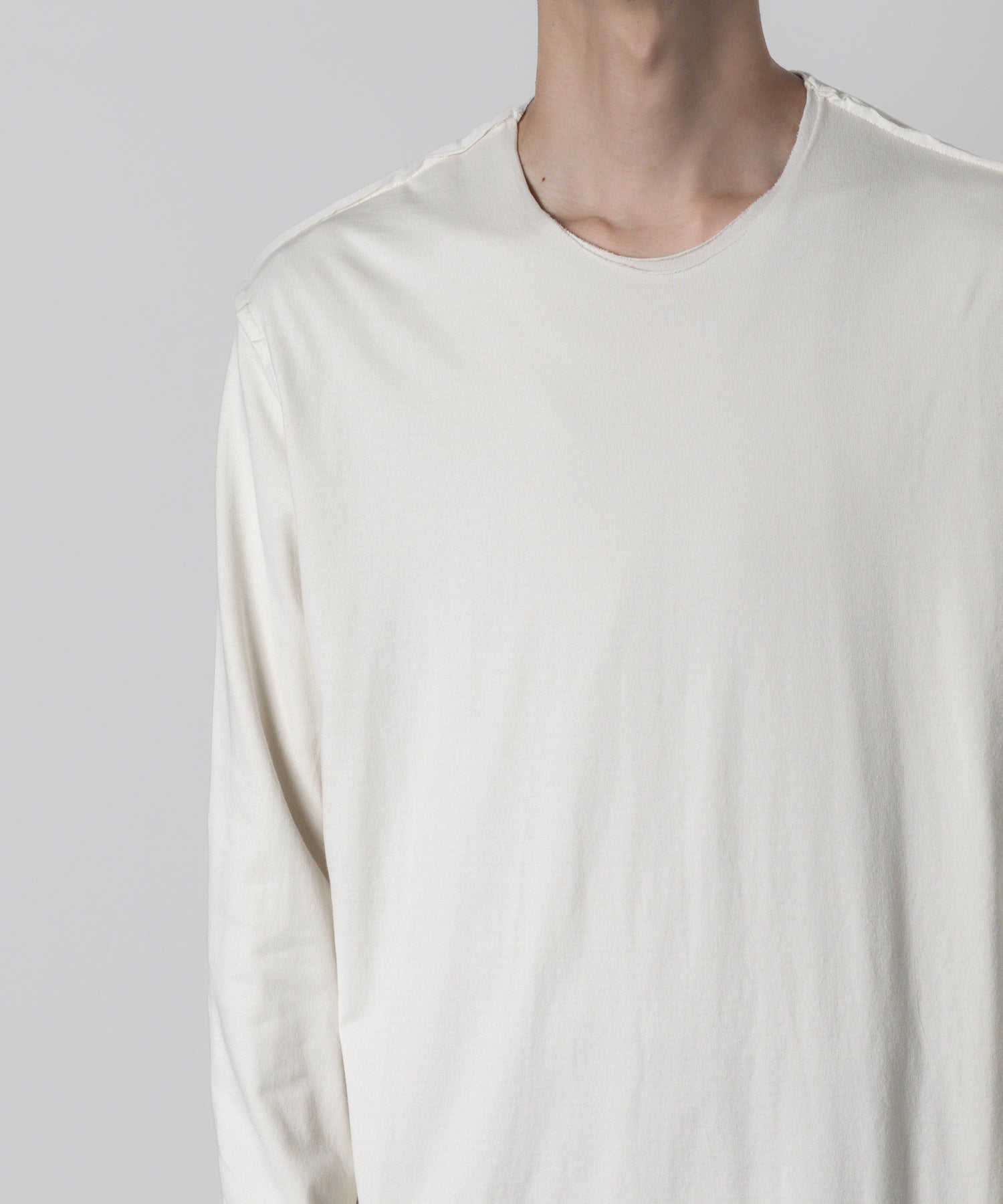 【ATTACHMENT】ATTACHMENT アタッチメントの80/2 PIMA CO JERSEY SLIM FIT LAYERED L/S TEE - OFF WHITE 公式通販サイトsession福岡セレクトショップ