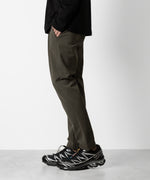 画像をギャラリービューアに読み込む, ATTACHMENT アタッチメントの別注SOLOTEX DOUBLE CLOTH REGULAR FIT EASY TROUSERS - KHAKIの公式通販サイトsession福岡セレクトショップ

