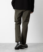 画像をギャラリービューアに読み込む, ATTACHMENT アタッチメントの別注SOLOTEX DOUBLE CLOTH REGULAR FIT EASY TROUSERS - KHAKIの公式通販サイトsession福岡セレクトショップ

