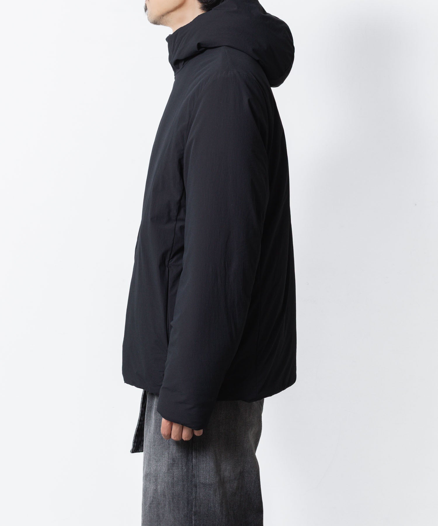 ATTACHMENT / EXCLUSIVE ITEMアタッチメントのNY 2WAY STRECH ROUND ZIP HOODED JACKET - BLACKの公式通販サイトsession福岡セレクトショップ