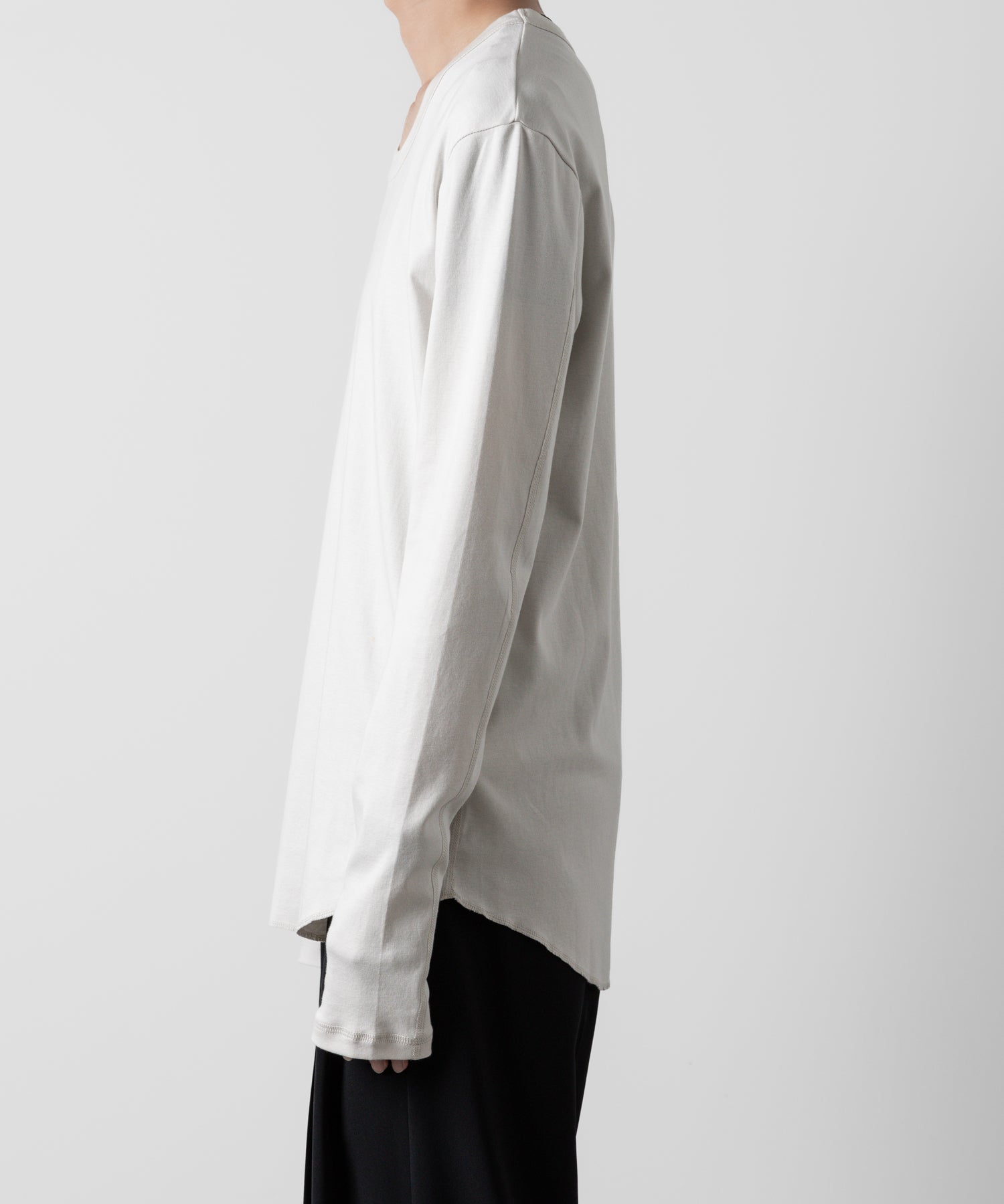 ATTACHMENT アタッチメントのSVIN CO RIB O-NECK L/S TEE - OFF WHITE 公式通販サイトsession福岡セレクトショップ