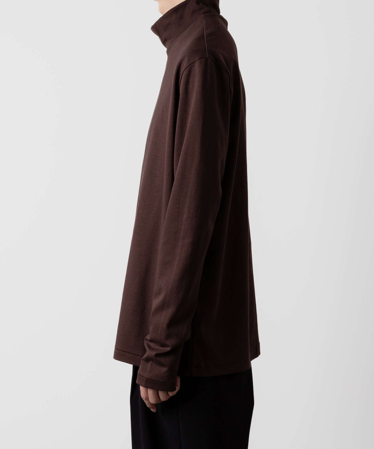 ATTACHMENT アタッチメントのCOTTON DOUBLE FACE SLIM FIT HIGHNECK L/S TEE - BORDEAUX 公式通販サイトsession福岡セレクトショップ