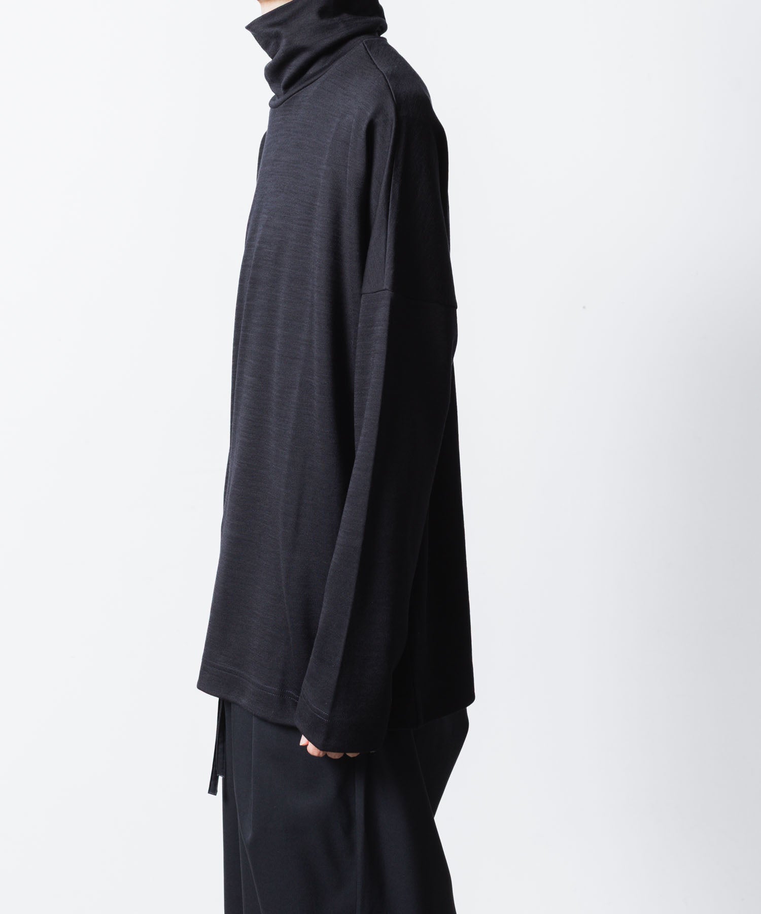ATTACHMENT / EXCLUSIVE ITEM アタッチメントのWO/NYスムース ハイネックカットソー L/S - D.NAVYの公式通販サイトsession福岡セレクトショップ