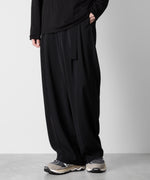 画像をギャラリービューアに読み込む, ATTACHMENT アタッチメントのSORIBIA TWILL BELTED WIDE TROUSERS-BLACKの公式通販サイトsession福岡セレクトショップ
