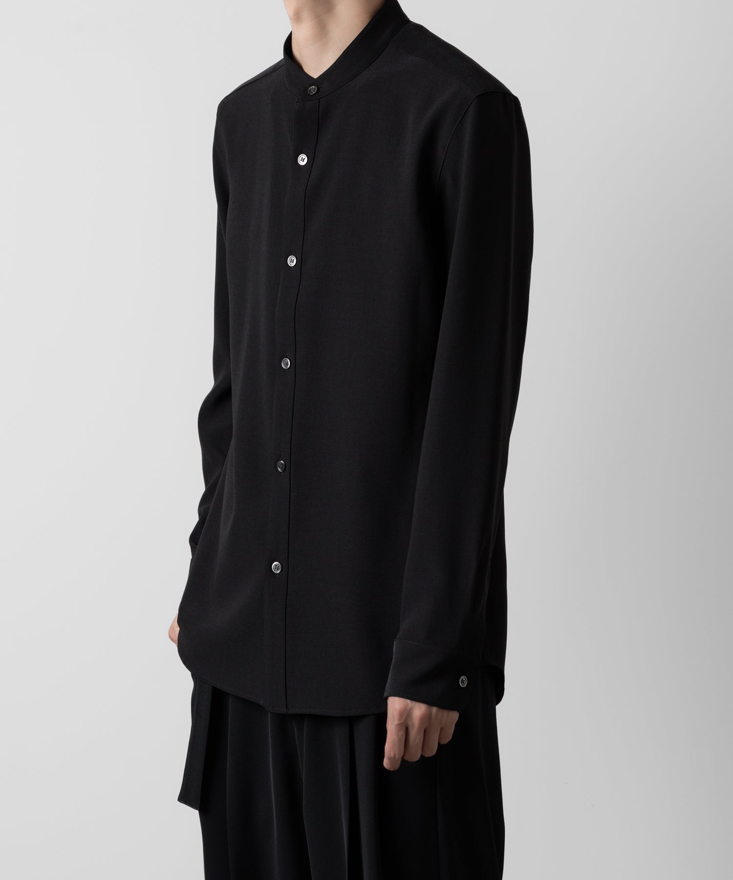 ATTACHMENT アタッチメントのPE STRETCH VIYELLA BAND COLLAR DRESS SHIRT - BLACK 公式通販サイトsession福岡セレクトショップ