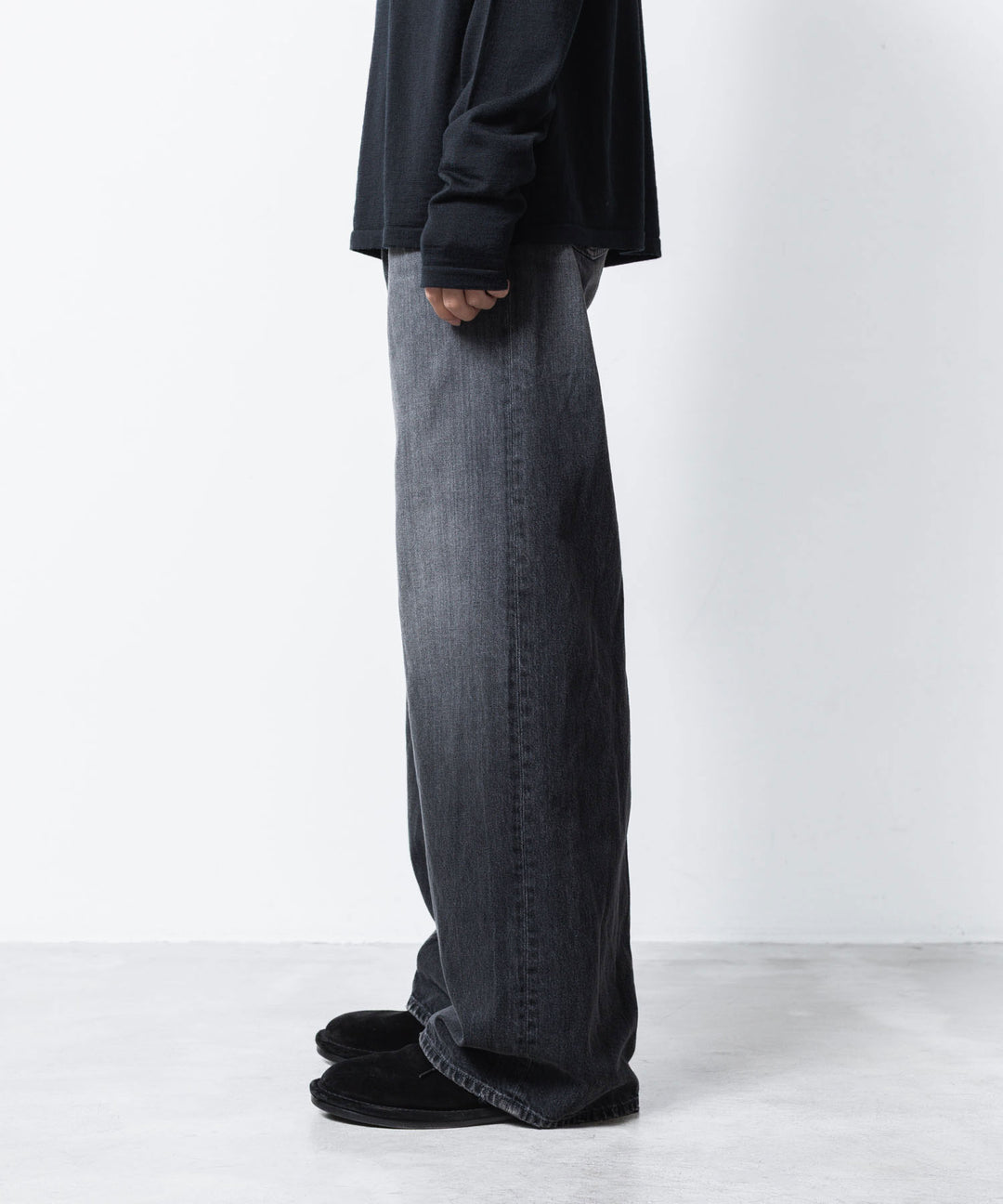 ATTACHMENT アタッチメントの11OZ DENIM FLAP JEANS - BLACKの公式通販サイトsession福岡セレクトショップ