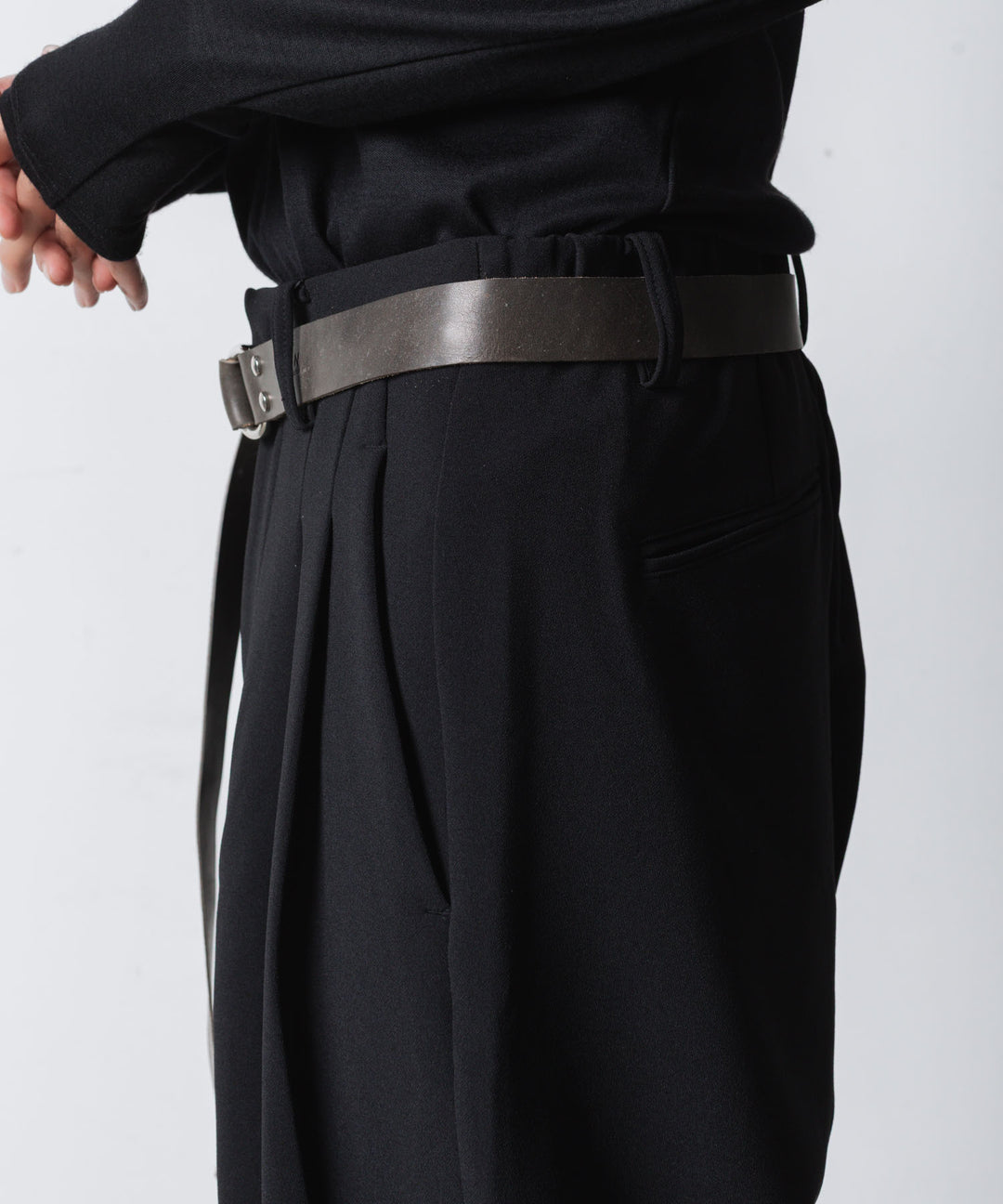 VEIN ヴェインのGUIDI LEATHER DOUBLE RING  BELT - GRAYの公式通販サイトsession福岡セレクトショップ