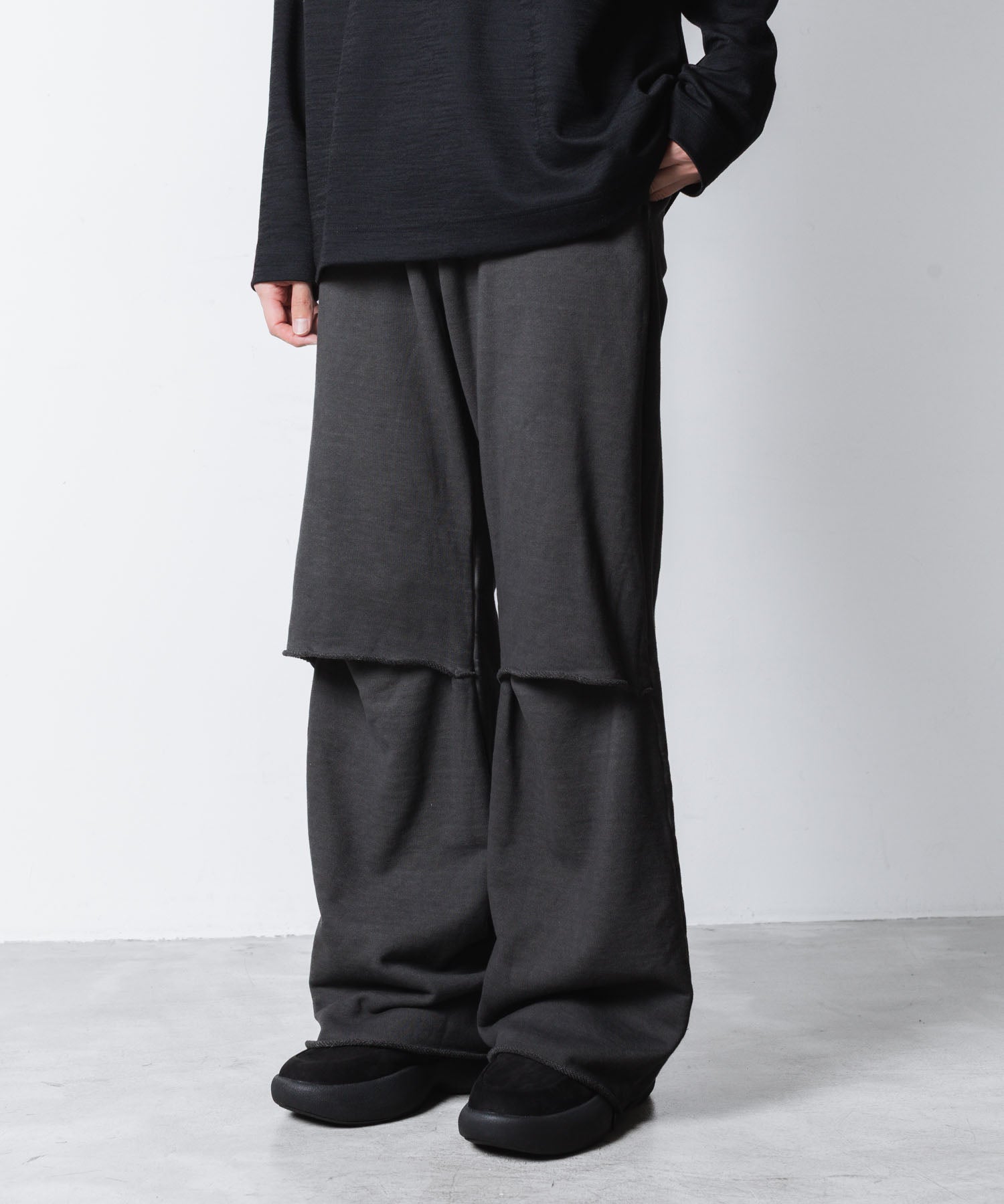 VEIN ヴェインのJUMBERCA TERRY COLD DYED CUT OFF BAGGY TROUSERS - GRAYの公式通販サイトsession福岡セレクトショップ