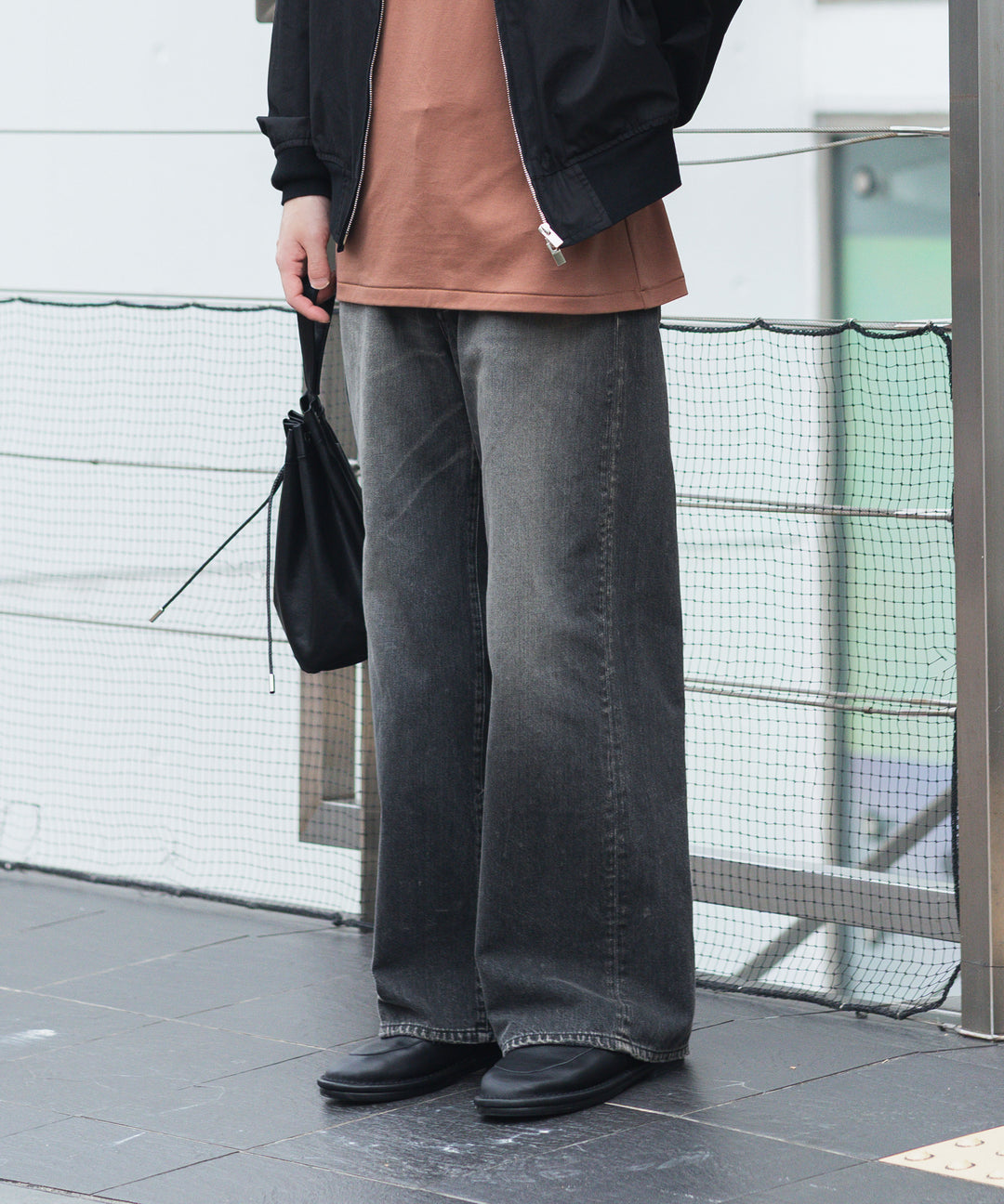 ATTACHMENT アタッチメントの11OZ DENIM WIDE JEANS - BLACKの公式通販サイトsession福岡セレクトショップ