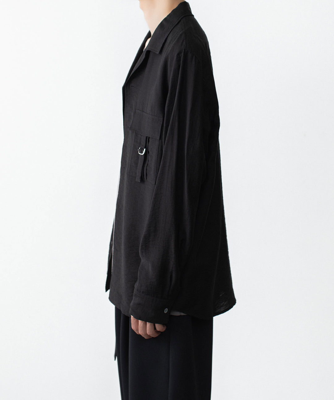 ATTACHMENT アタッチメントのLY/SI LAWN PATCH POCKET OPEN COLLAR L/S SHIRT - BLACKの公式通販サイトsession福岡セレクトショップ