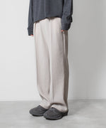 画像をギャラリービューアに読み込む, VEIN ヴェインのPE KERSEY 1TUCK TROUSERS - L.BEIGEの公式通販サイトsession福岡セレクトショップ
